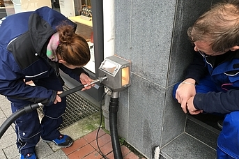 Çini Temiz Yüzme Havuzu