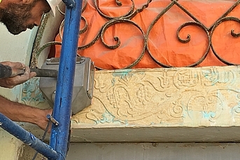 Temiz Doğal Taş Cephe